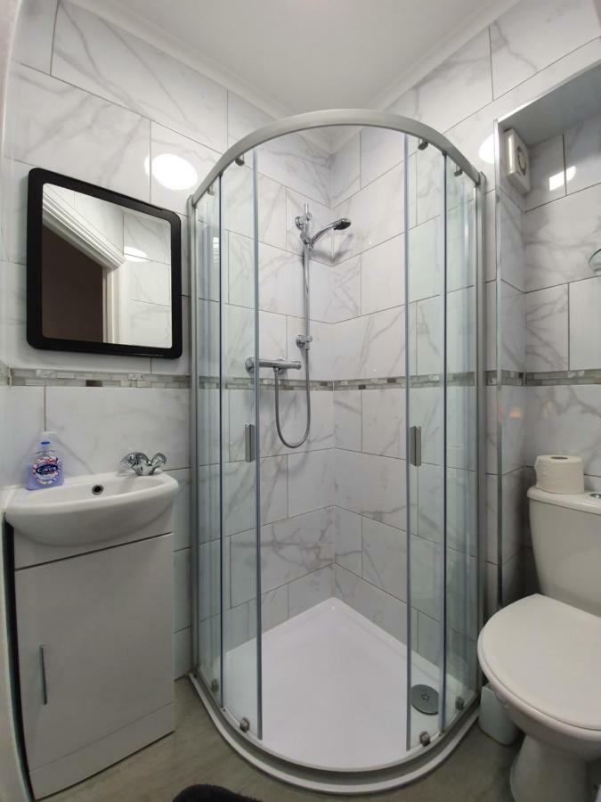 Victoria Lodgings Лондон Экстерьер фото